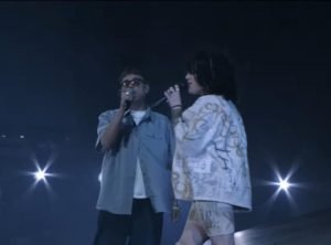 Read more about the article Fans mistake Damon Albarn for Billie Eilish’s father when he joins her on stage at Coachella.