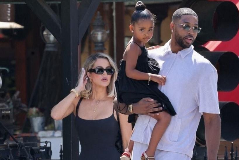 You are currently viewing Khloe Kardashian is expecting a second child from her ex Tristan Thompson, father of her daughter.