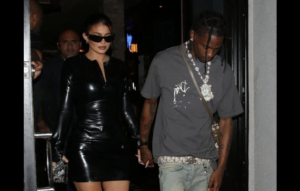 Read more about the article Kylie Jenner shows off her curves for a romantic date