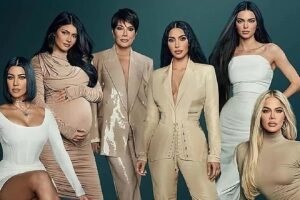 Read more about the article Kim Kardashian: Which Sister Does She Get Along Best With, Based On Their Zodiac Signs