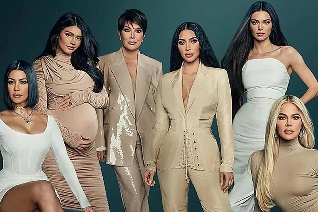 Read more about the article Kim Kardashian: Which Sister Does She Get Along Best With, Based On Their Zodiac Signs