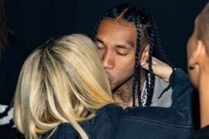 Read more about the article Avril Lavigne and Tyga’s Unexpected couple alert!